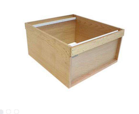 WBC Cedar Brood Box Assembled