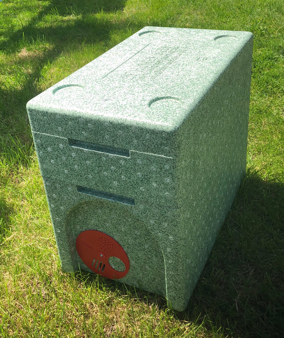 National 2 in 1 poly Nuc Box Complete with Buckfast Bees available Pick Up Only 2024 - BEE KEEPING EQUIPMENT