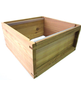 National Brood box in cedar Assembled