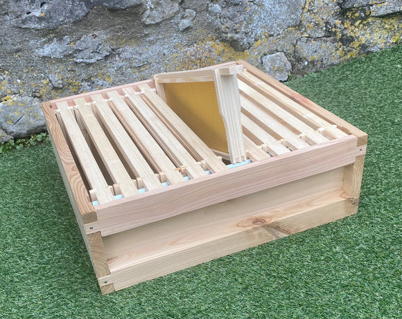 British National Cedar Super Box complete with frames and foundation